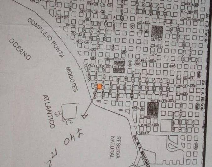 Terreno / Lote en Venta de 740 m² Ubicado en Punta Mogotes - 3