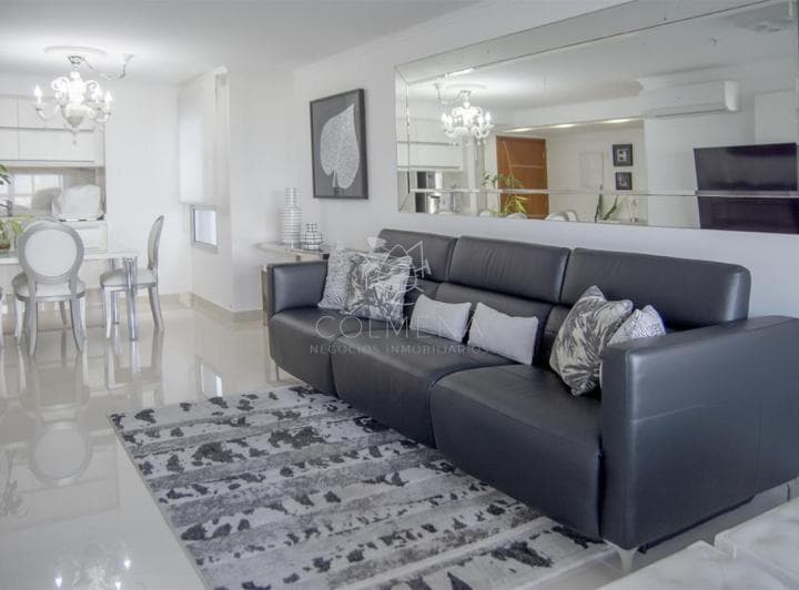 Vende Apto de 2 Dorm. en Miami Boulevard! Punta del Este - 4