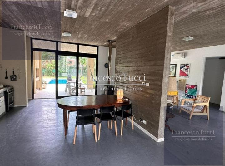 Casa en Venta 4 Ambientes con Pileta en El Aromo - 4