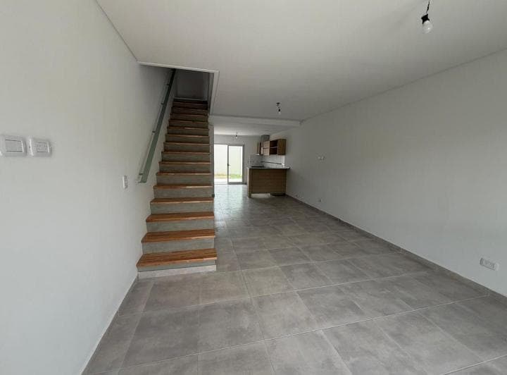 Duplex Tres Ambientes, a Estrenar, en Venta. Ituzaingo Norte - 3