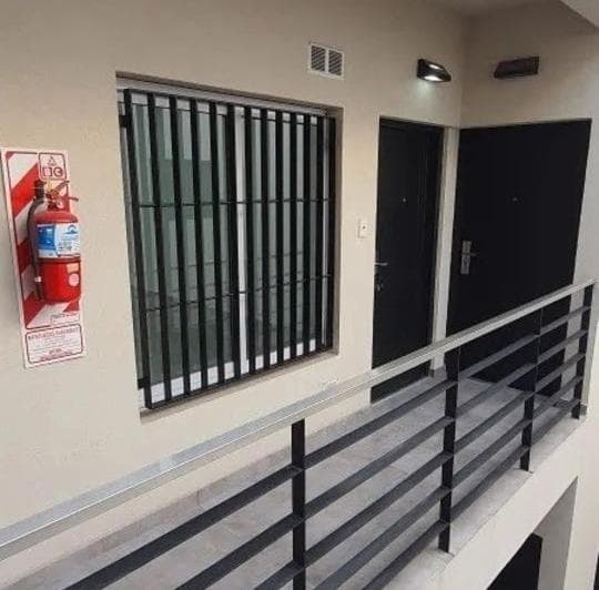 Venta Depto 2 Amb con Balcon a Estrenar en Villa Luzuriaga - 2