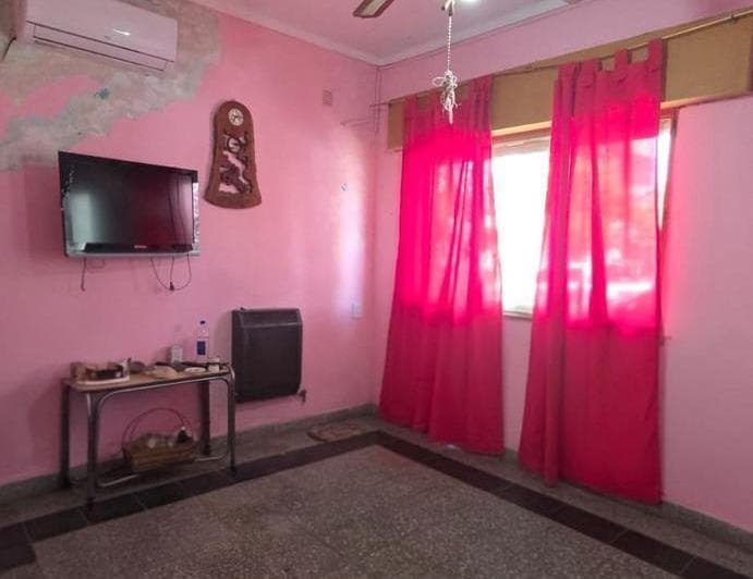 Se Vende Casa a Refaccionar 300 m de Av Gral Paz - 5