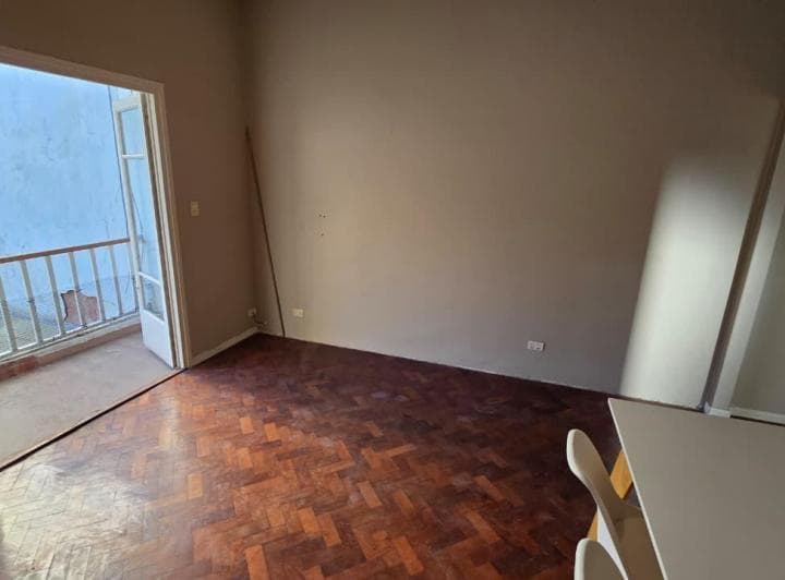 Venta Depto. 3 Ambientes con Balcon Villa del Parque - 4