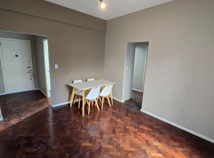 Venta Depto. 3 Ambientes con Balcon Villa del Parque - 2