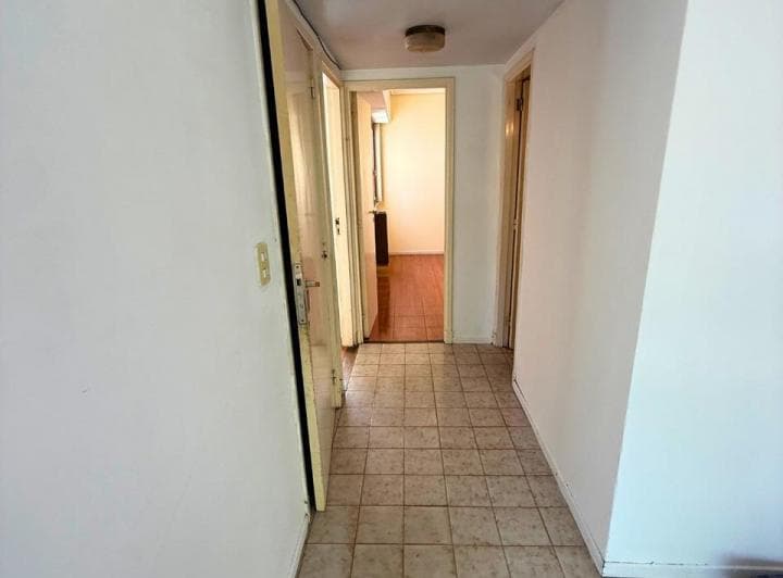 Departamento de 3 Ambientes a La Calle, Para Refaccionar. en Venta, Mar del Plata - 2