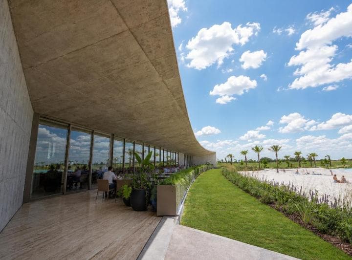 Terreno de 648 m² en Venta en Vida Crystal Lagoon - 2
