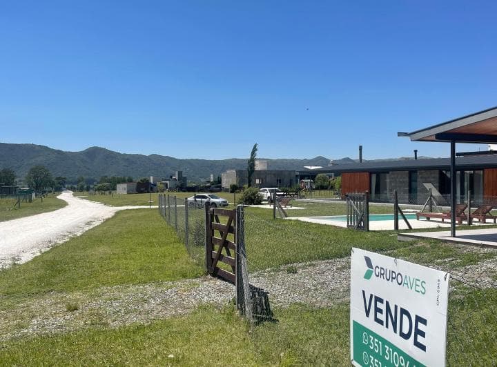 Se Vende Casa en Puerto del Águila | Vista Al Lago | Dos Unidades Independientes - 4