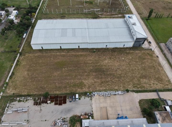 Terreno Industrial 7.000 m² con Seguridad 24 Horas - Ruta 19 - 3