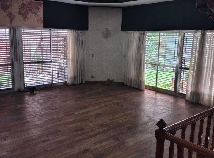 Casa en Venta 6 Ambientes con Cochera Pasante - San Justo Centro - 4