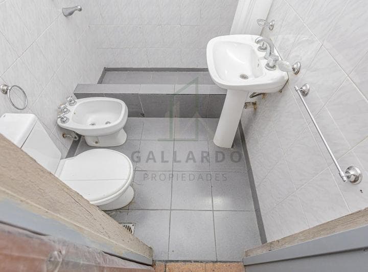 Casa en Venta en Caseros, Tres de Febrero, G. B. a. Zona Oeste - 5