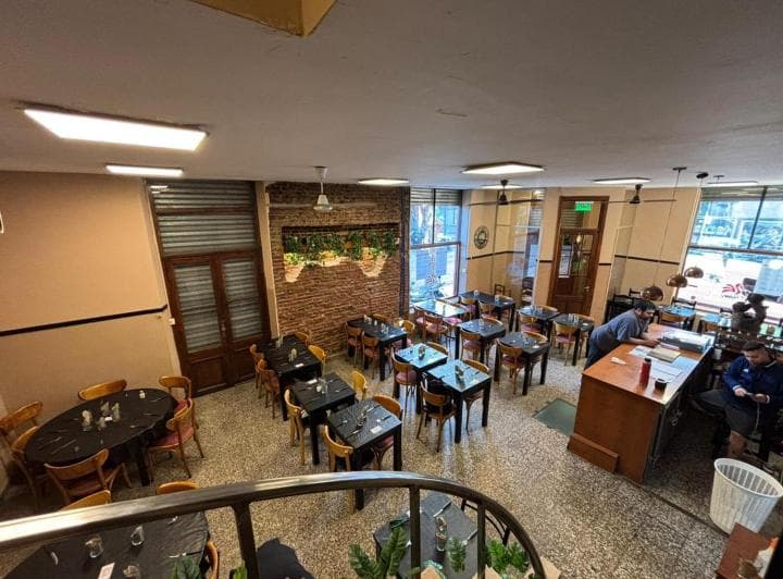Local Comercial Gastronómico en La Perla en Venta - 2