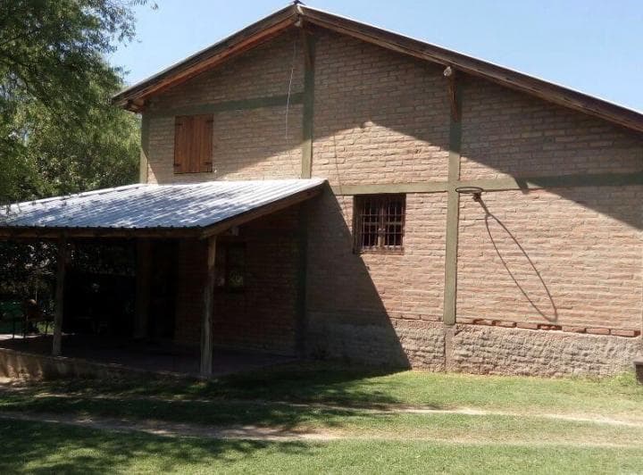 Se Vende Complejo de 4 Deptos y Vivienda Familiar en Cura Brochero - 4