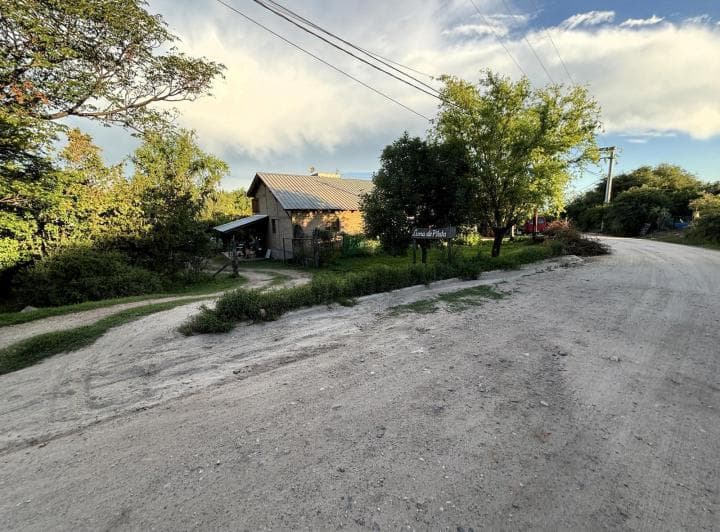 Se Vende Complejo de 4 Deptos y Vivienda Familiar en Cura Brochero - 2