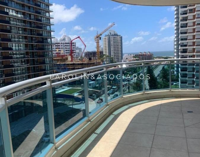 Apartamento en Venta en Sol y Luna, Punta del Este. - 4
