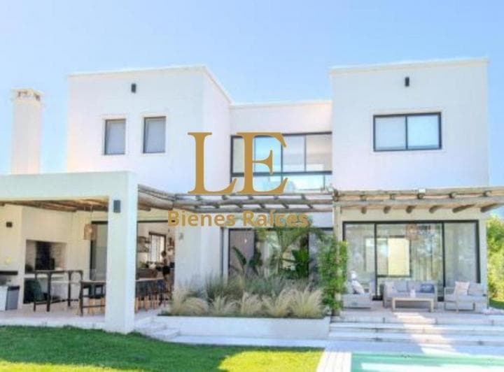Venta de Casa en El Naudir - 2