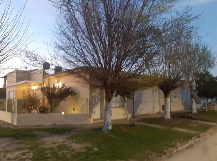 Casa 3 Amb. + PH 2 Amb. en Venta Mar del Plata - 4