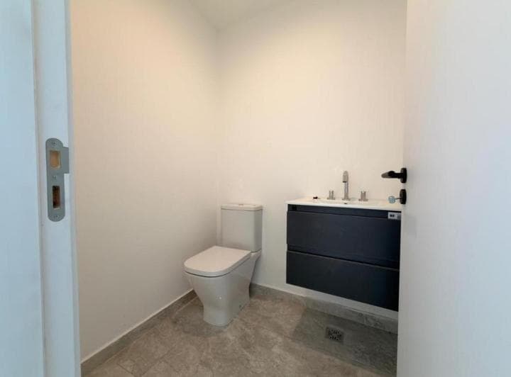 Casa Moderna a Estrenar en Venta en La Concepcion Lujan Apta - 5
