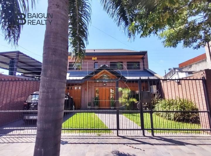 Casa en Venta, Zona Villa Luzuriaga - 3