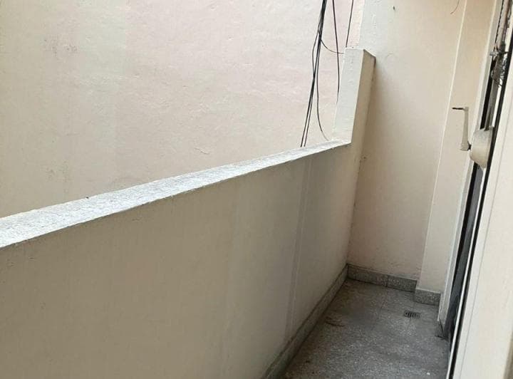 Departamento 3 Ambientes con Dos Balcones en Venta La Boca - 2