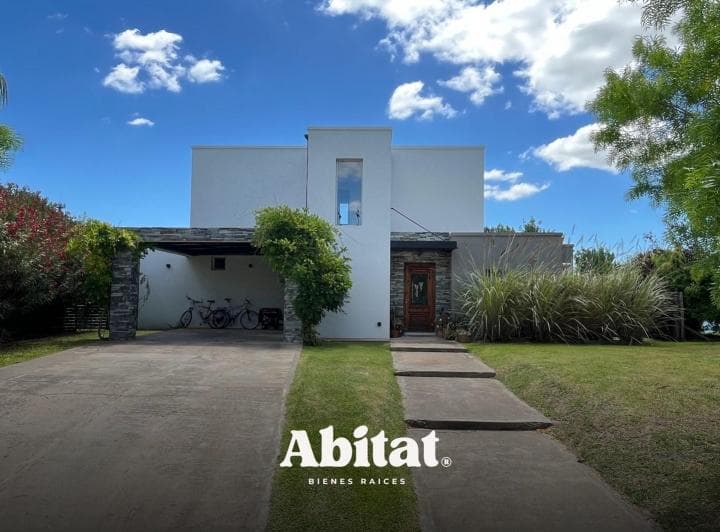 Casa en Venta en El Cantón Norte, El Cantón, Escobar - 2