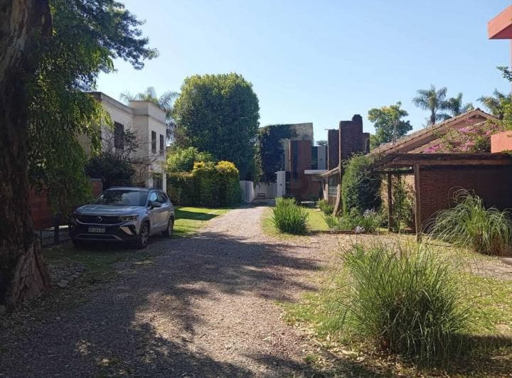 Venta Lote Terreno en Bella Vista Barrio con Porton Pueblo Viejo - 5