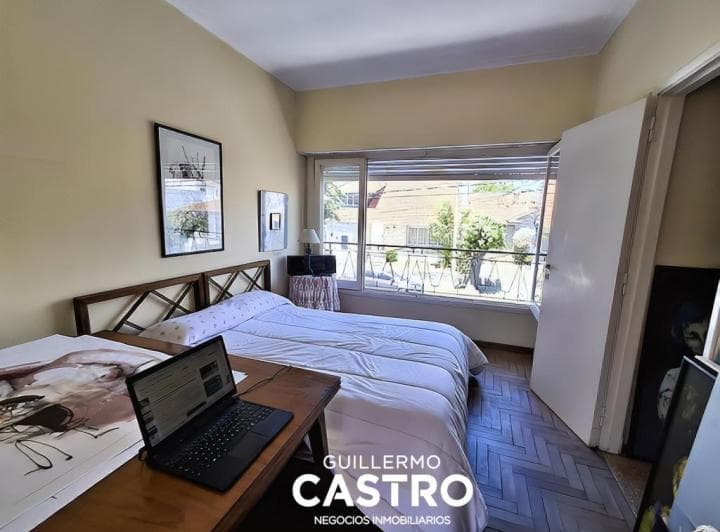 Reservado. Chalet de 4 Ambientes con Parque Mas Depto de 2 Ambientes y Medio. - 2