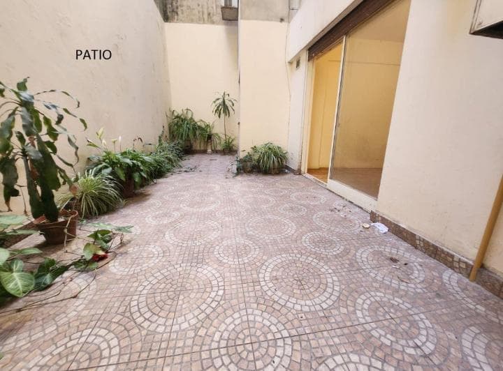 Venta Departamento 2 Ambientes en Recoleta, Patio 20 m. - 2