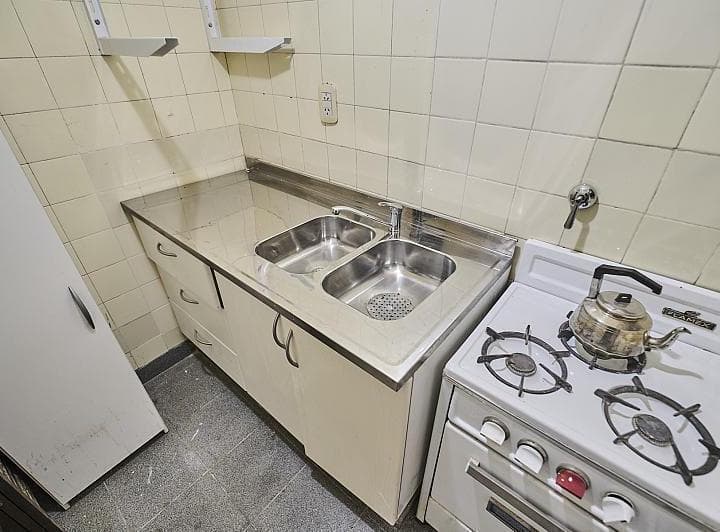 Departamento 2 Ambientes Buen Estado Apto Profesional Bajas Expensas con Patio en Recoleta - 5