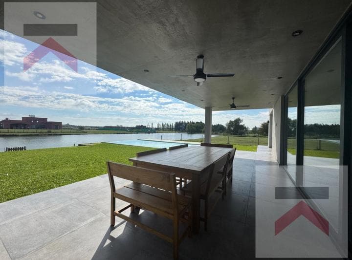 Oportunidad Venta Casa en Lote Al Agua 5 Dorm Financiacion en Chacras de La Reserva Cardales - 2