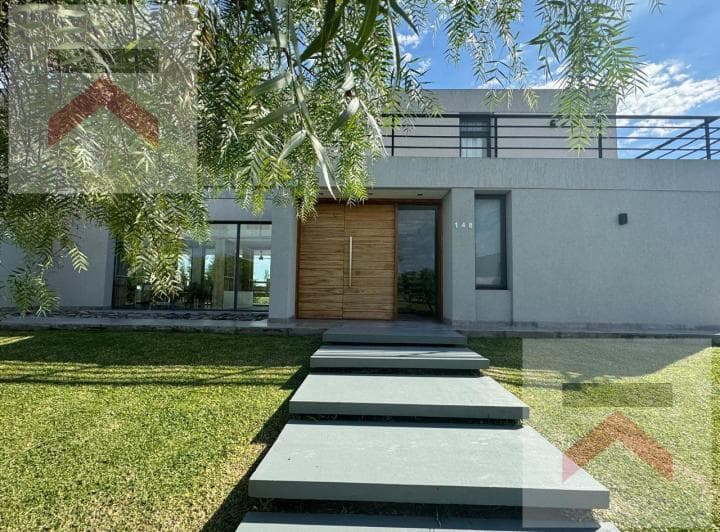 Oportunidad Venta Casa en Lote Al Agua 5 Dorm Financiacion en Chacras de La Reserva Cardales - 3