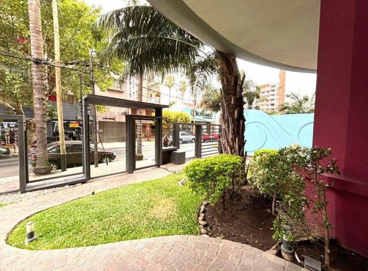Exclusiva Unidad de 4 Ambientes con Cochera - Categoria y Amenities - Zona Centro // Espora 153 - 5