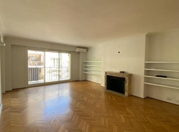 Excelente Piso de 270 m² en El Barrio Recoleta - 3