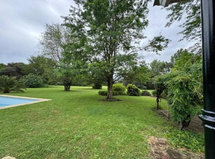 Casa en Venta Estancia Benquerencia Sobre Chacra de 1,9 Hectáreas - 2