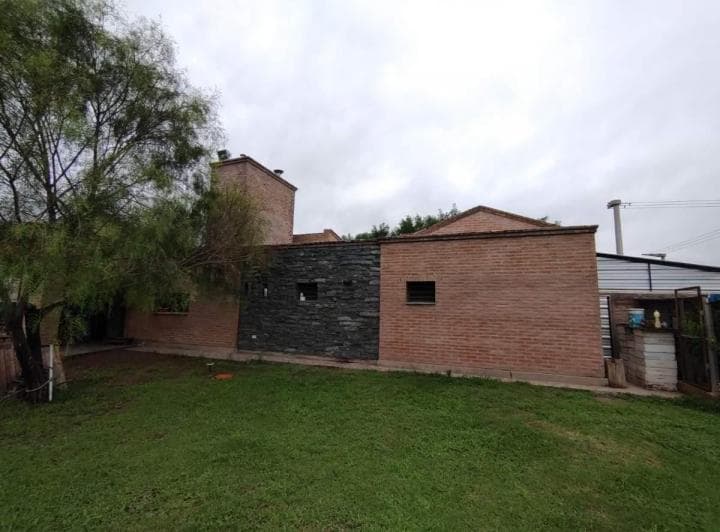 Barrio Cerrado Quintas de Italia 3 - Casa en Venta 3 Dorm. - 2