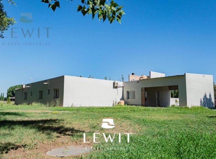 Venta Casa Quinta | Lote 5 Ha | Casa Principal Mas 3 Viviendas | Centenario | Neuquén - 5