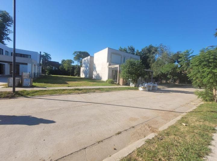 Terreno de 528 m² en Venta en Santa Rita - Apto Credito - 4