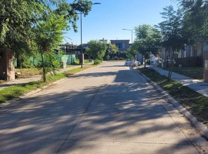 Terreno de 528 m² en Venta en Santa Rita - Apto Credito - 3