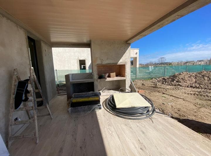 Casa a Estrenar! en Venta El Cantón - Islas Escobar - 2