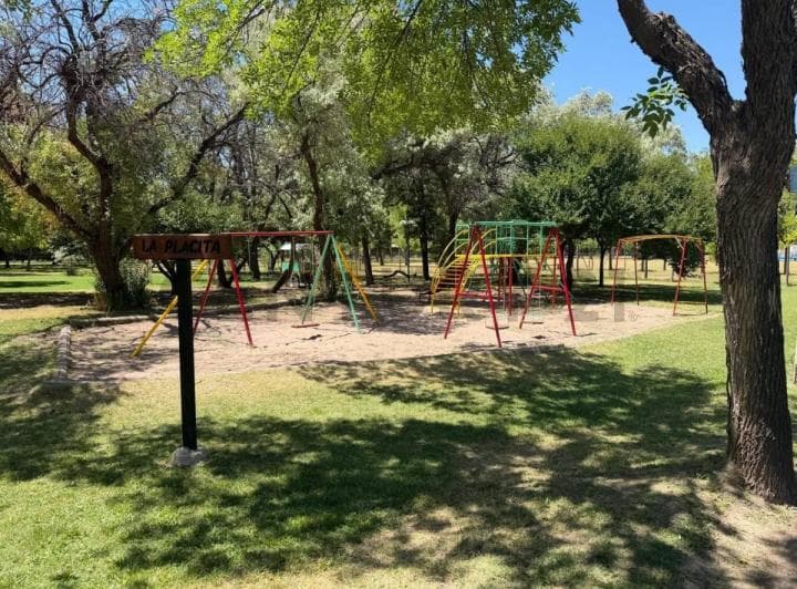 Century 21 Vende Casa en Barrio Privado Karting Club Luján en Vistalba, Luján de Cuyo - 5