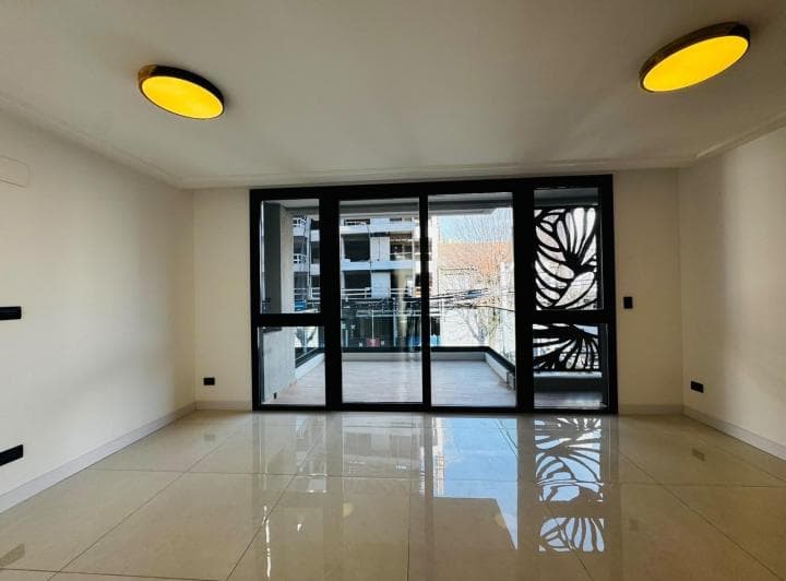 Departamento en Saavedra 100 de Tres Ambientes en Alquiler a Estrenar con Cochera - 2