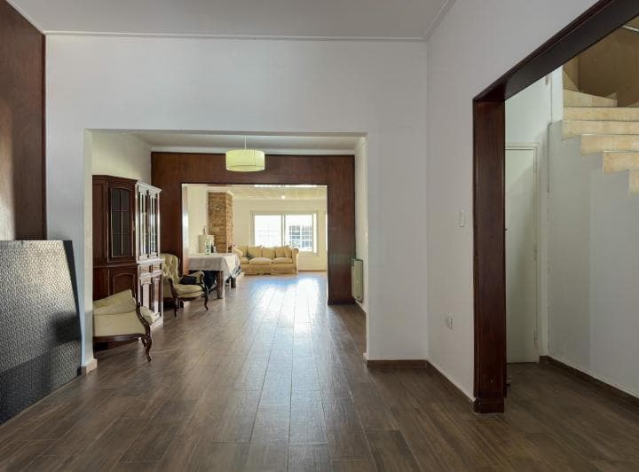 Casa en Venta 4 Dorm. en Zona Sur Ubicación Estrategica - 2