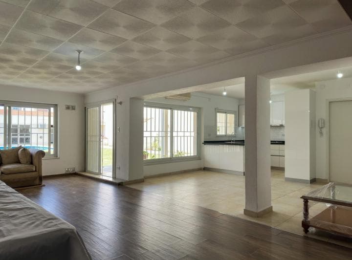 Casa en Venta 4 Dorm. en Zona Sur Ubicación Estrategica - 4