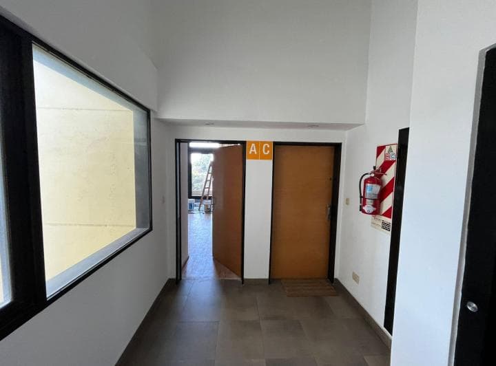 Departamento en La Lucila - 3
