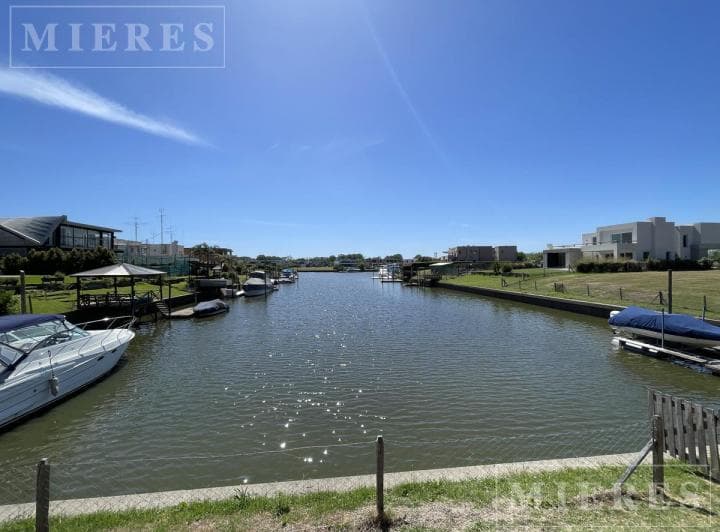 Lote Al Rio en Venta en El Barrio Albanueva! - 5