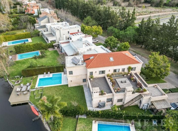 Casa en Venta en El Barrio La Laguna - 3
