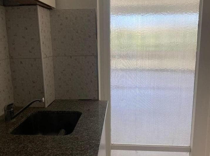 Venta Monoambiente Divisible. Balcarce 700 - 2