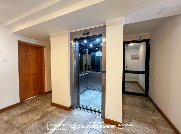 Venta Departamento 2 Dorm, Cochera, Vista Al Lago - Bariloche - Centro - 5