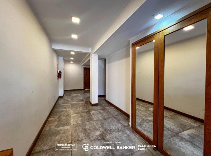 Venta Departamento 2 Dorm, Cochera, Vista Al Lago - Bariloche - Centro - 4