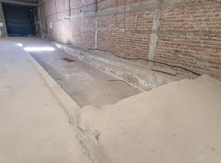 Vendo Galpón 1300 m² Neuquén - 3