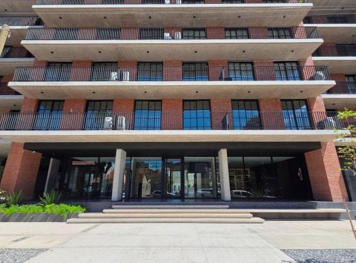 En Venta Moderno Departamento a Estrenar de 2 Ambientes. Chauvin. - 2